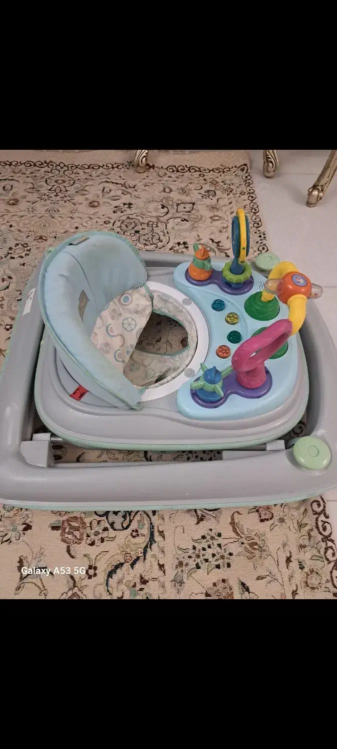 صندلی غذا و روروئک|تخت و صندلی بچه|شهریار, شهریار|دیوار