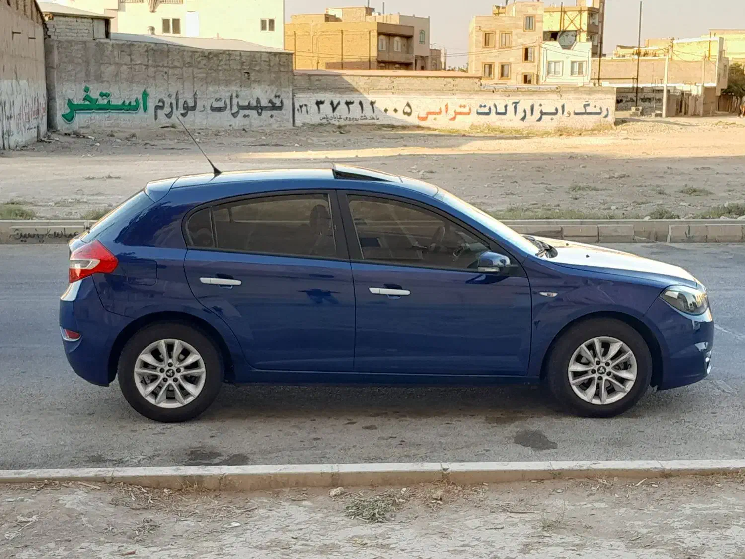 برلیانس320مدل ۹۷ متور بزرگ اتوماتیک درحد۱۴۰۰|خودرو سواری و وانت|مشکین‌دشت, |دیوار
