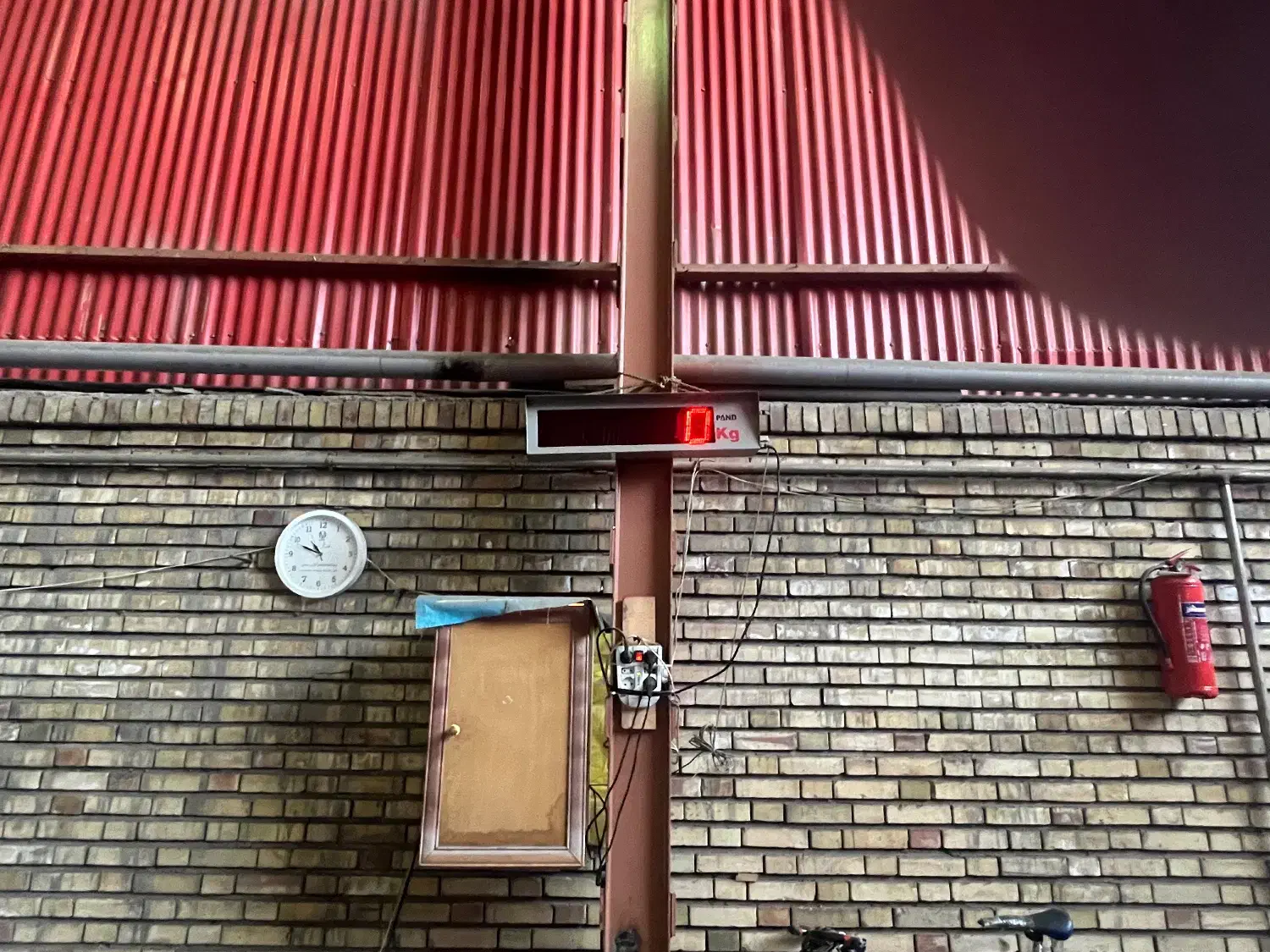 باسکول ۲۵تنی پند|ماشین‌آلات صنعتی|تبریز, |دیوار