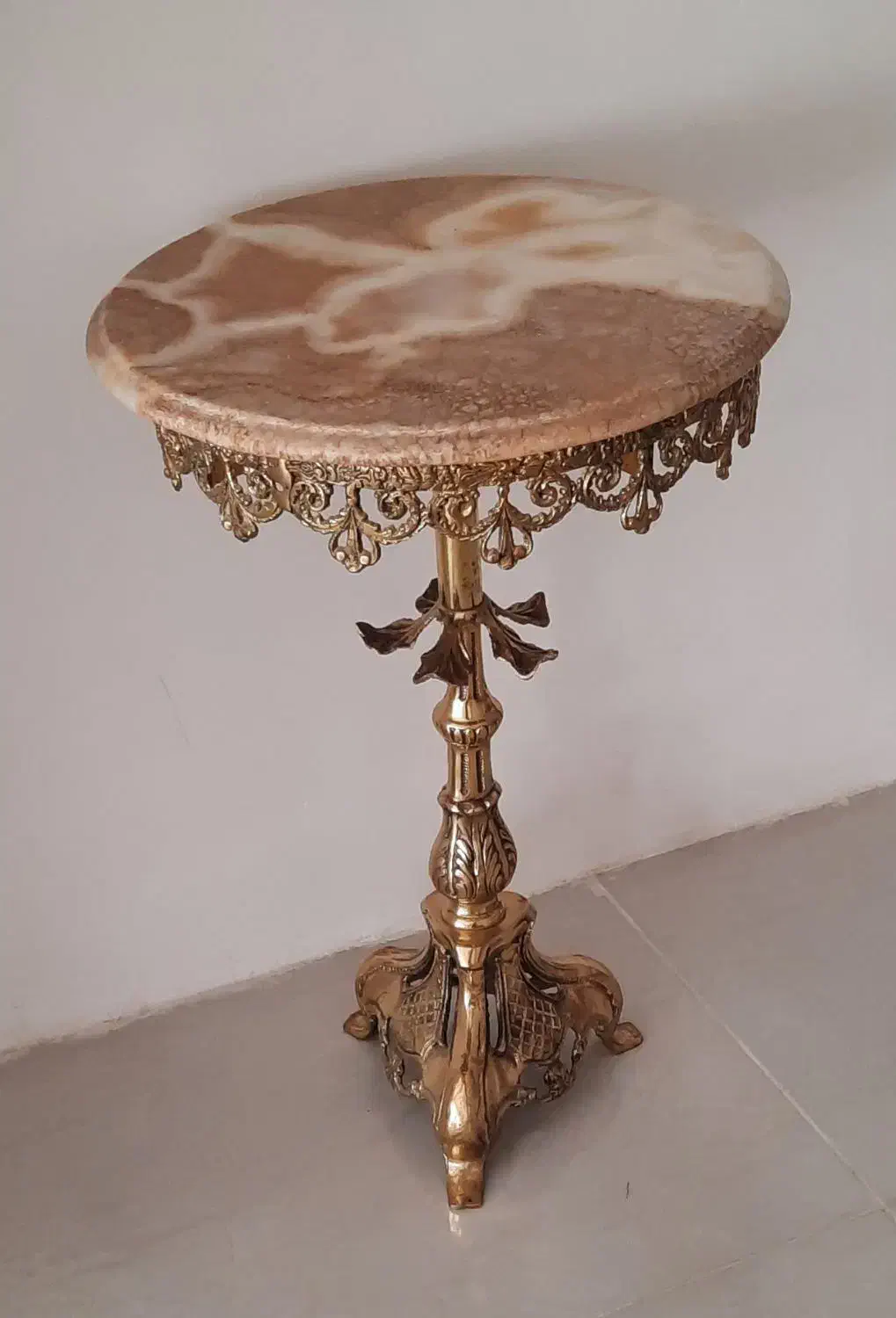 میز تلفن یا کنار سالنی برنز|میز تلفن|کرمانشاه, |دیوار