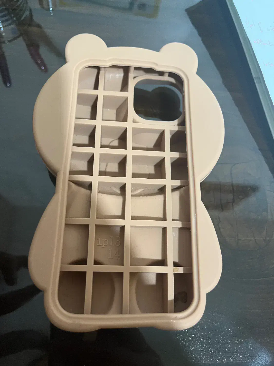 قاب گوشی ایفون ۱۳ و ۱۴|لوازم جانبی موبایل و تبلت|صباشهر, |دیوار