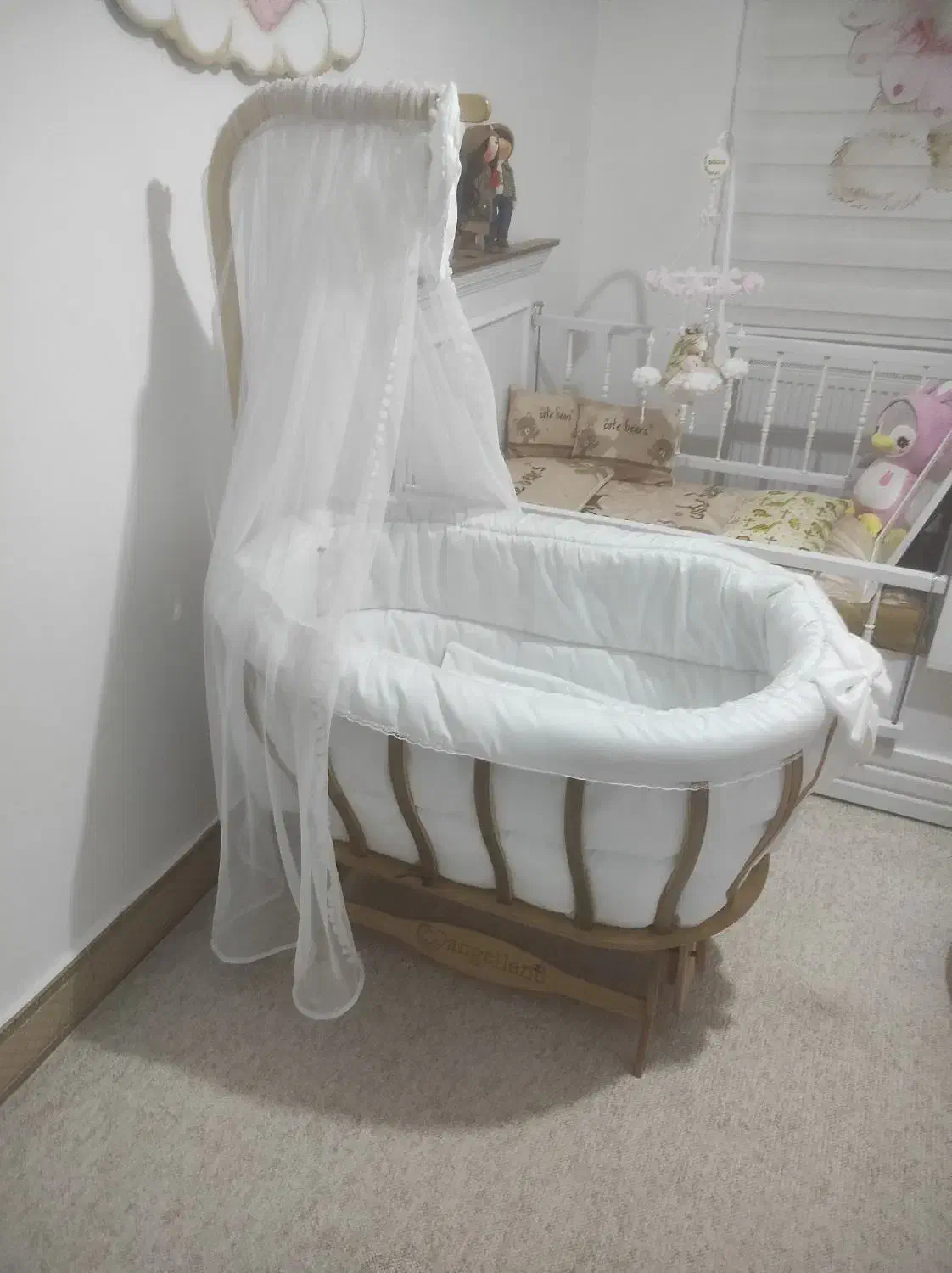 گهواره|اسباب و اثاث بچه|هشتگرد, هیو|دیوار