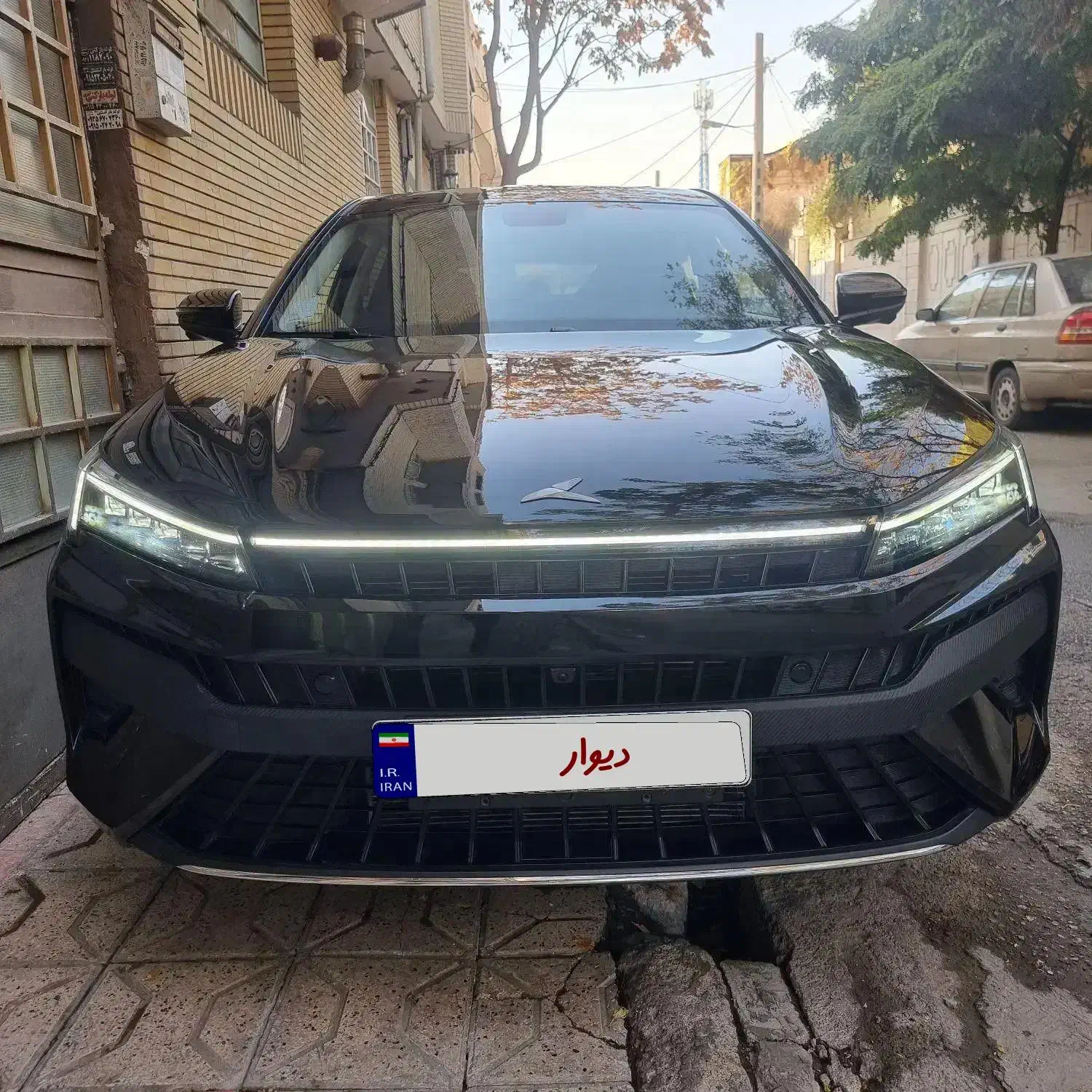 کی ام سی j7 مدل۱۴۰۳ بسیار تمیز گارانتی فعال ۲۰۲۴|خودرو سواری و وانت|مشهد, کلاهدوز|دیوار