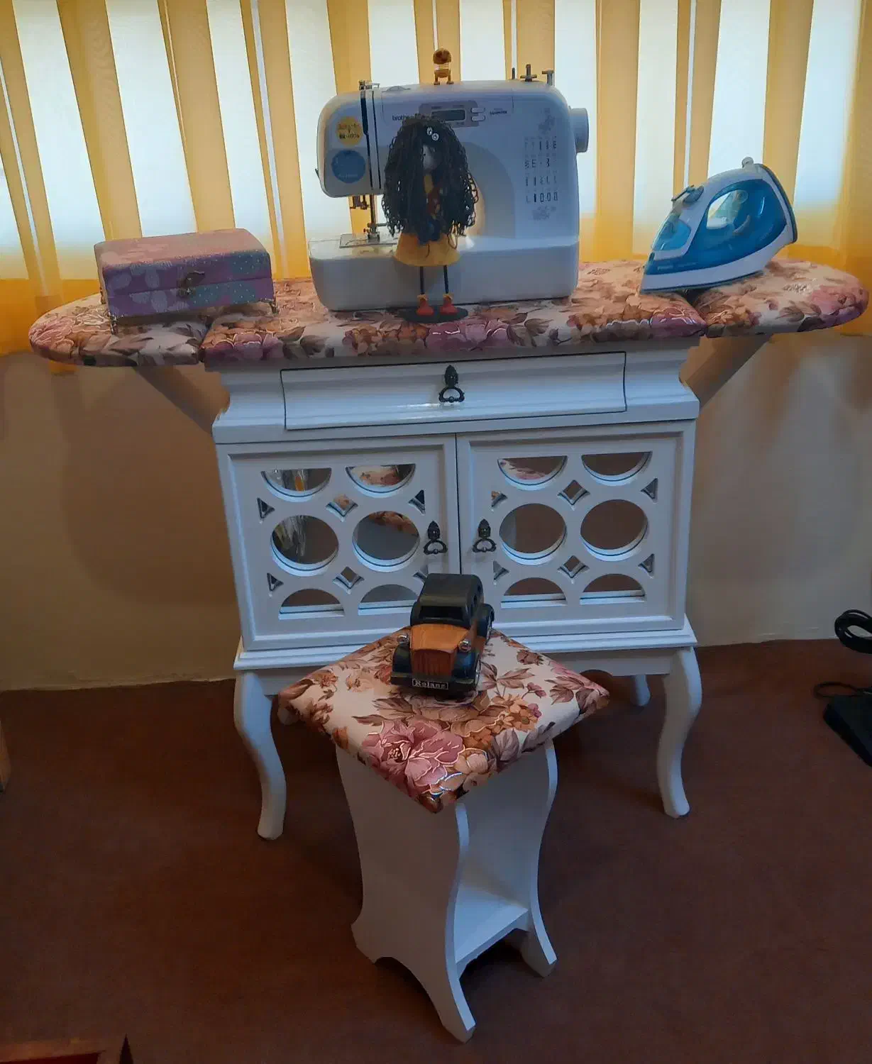 میز چرخ خیاطی|لوازم خیاطی و بافتنی|مشهد, چهارچشمه|دیوار