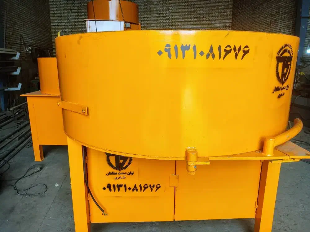 انواع بلوک زن دستگاه بلوکزن مخلوط کن جدول زن و..|ماشینآلات صنعتی|اصفهان, باغ فدک|دیوار