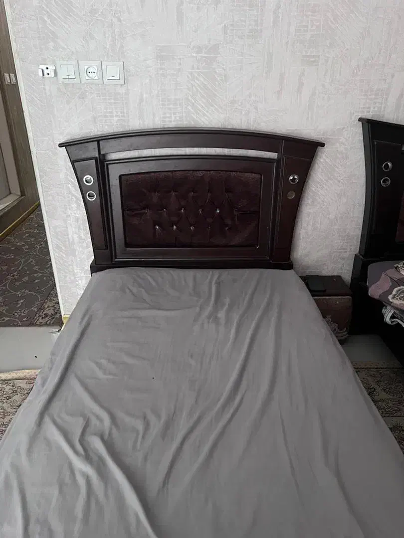 تخت|تخت و سرویس خواب|مشهد, خرمشهر|دیوار