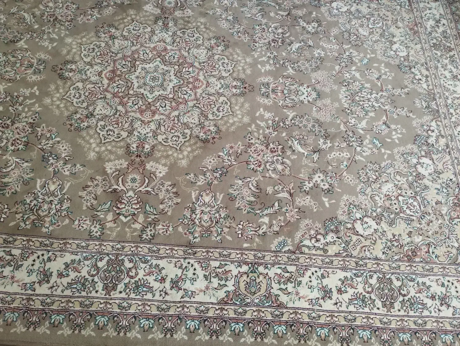 فرش 6 شش متری رنگ روشن،پشتی|فرش|سنندج, |دیوار