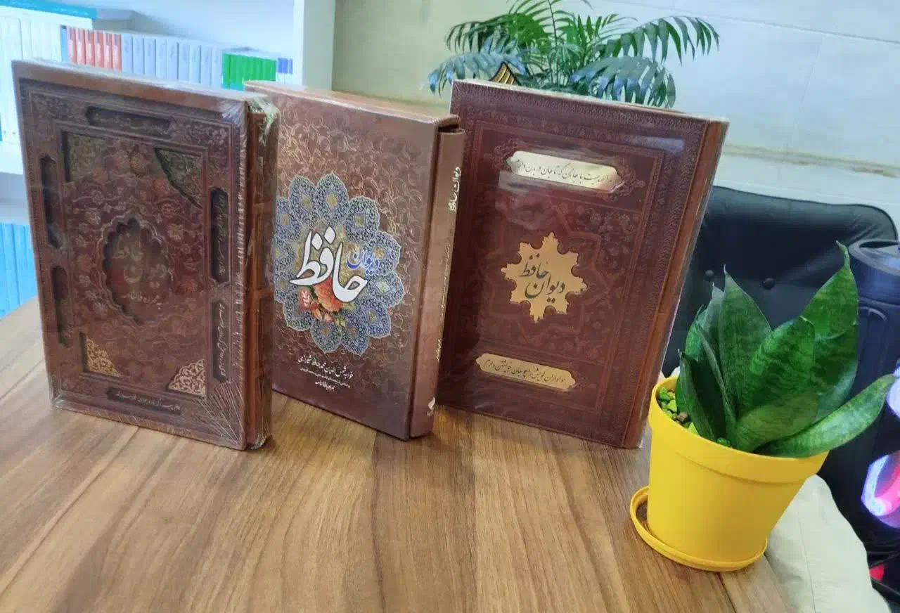 کتاب فروشی|کتاب و مجله تاریخی|مشهد, کلاهدوز|دیوار