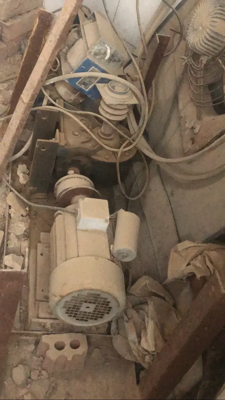 موتور تک فاز گیربکس دار مناسب بالابر ساختمانی|ماشینآلات صنعتی|جازموریان, |دیوار