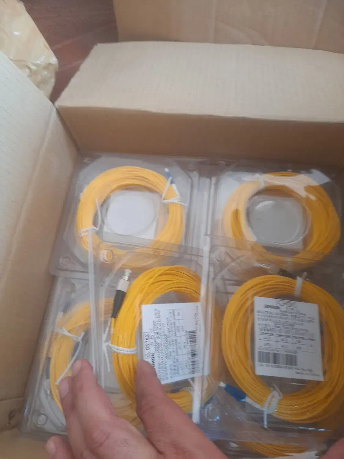 بیش از ۹۰ پچ کورد فیبر نوری fc to fc نو سایز مختلف|مودم و تجهیزات شبکه|بابل, |دیوار