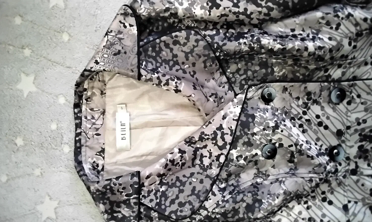 بارانی زنانه|لباس|بومهن, |دیوار