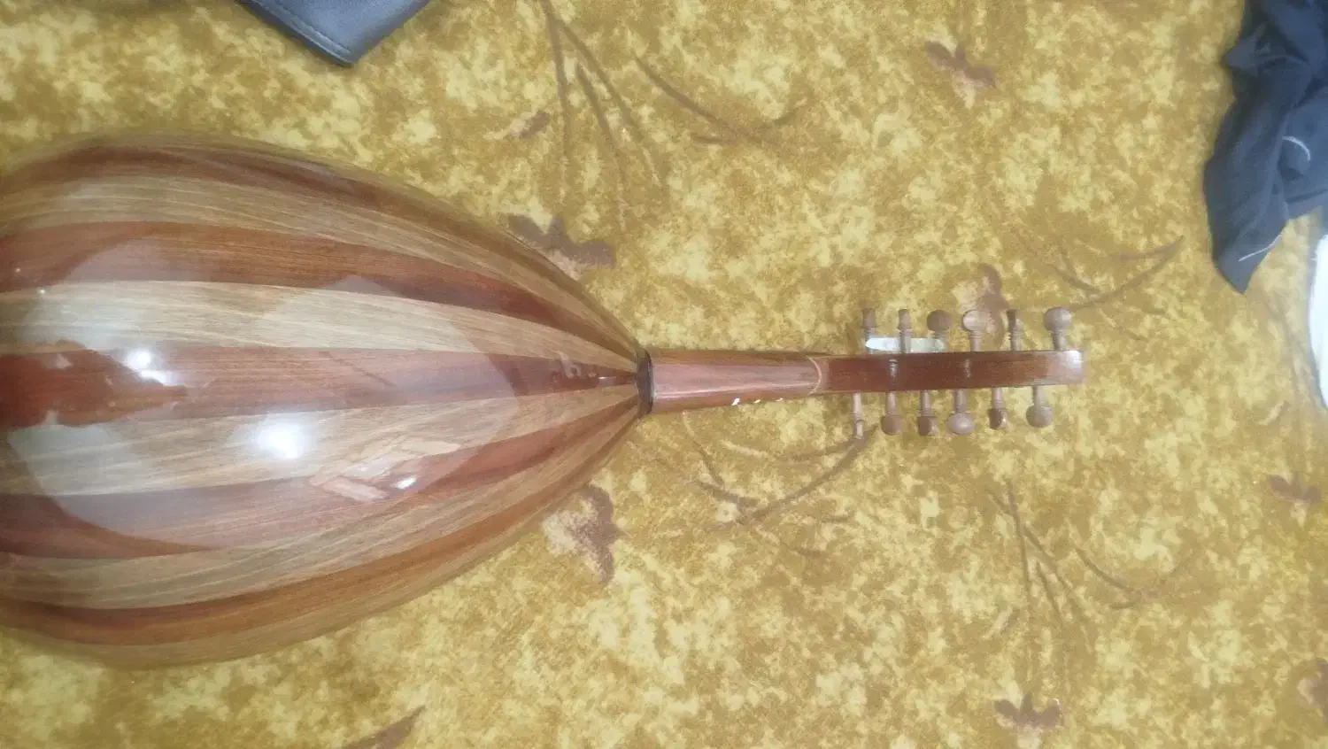 عود|سازهای سنتی|میناب, |دیوار