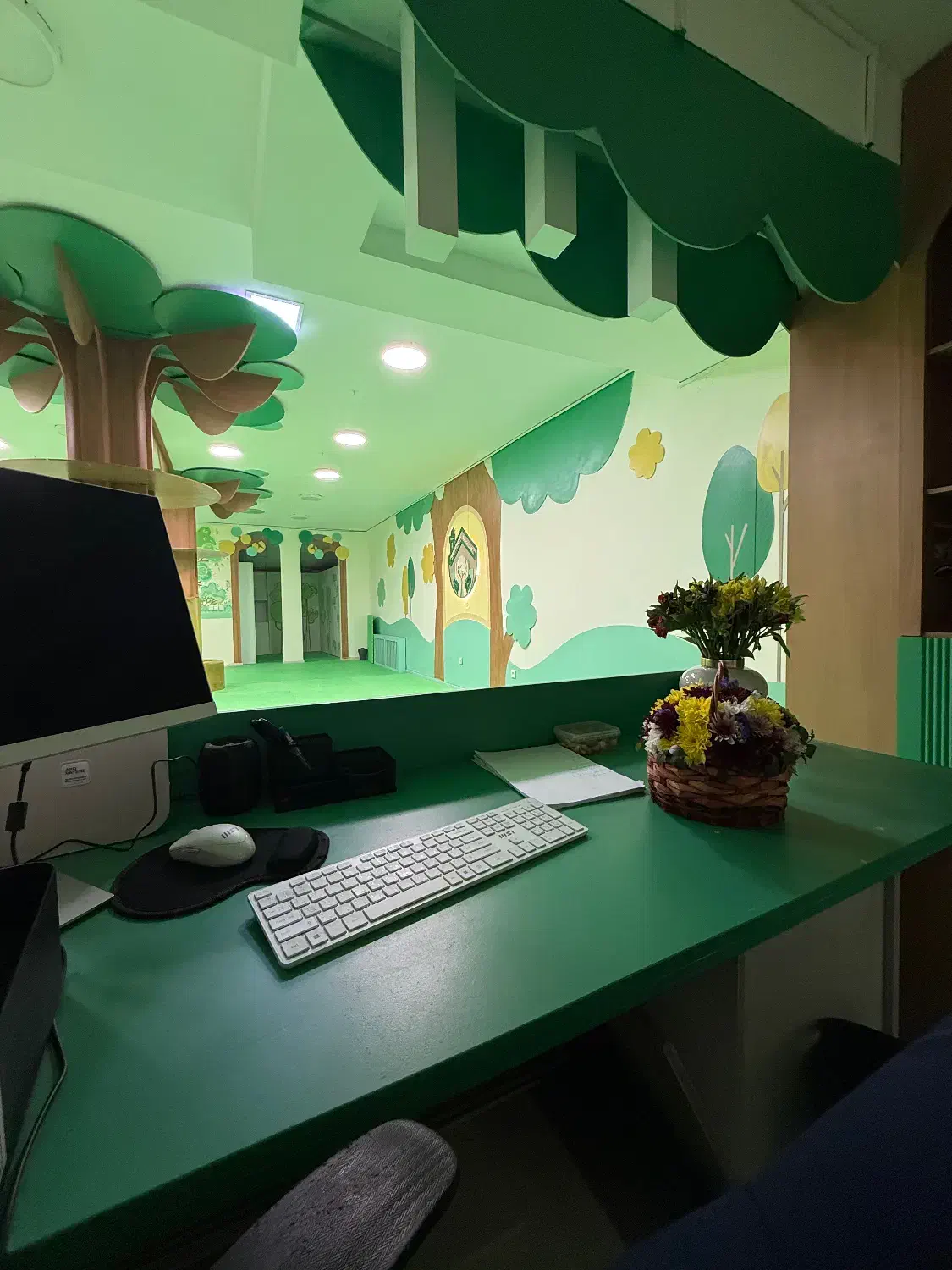 اجاره ساعتی فضای آموزشی مخصوص کودکان|اجارهٔ کوتاه‌مدت دفتر کار و فضای آموزشی|تهران,  امام زاده قاسم (نیاوران)|دیوار