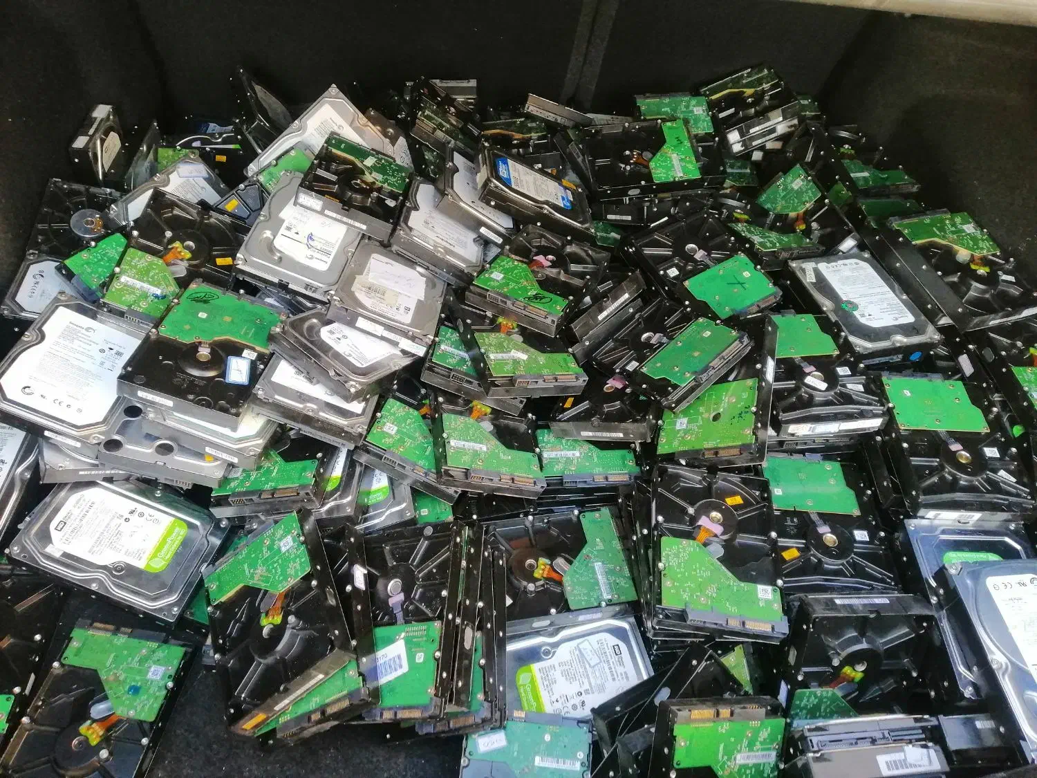 سیستم های قدیمی|قطعات و لوازم جانبی رایانه|شیراز, فضل‌آباد|دیوار