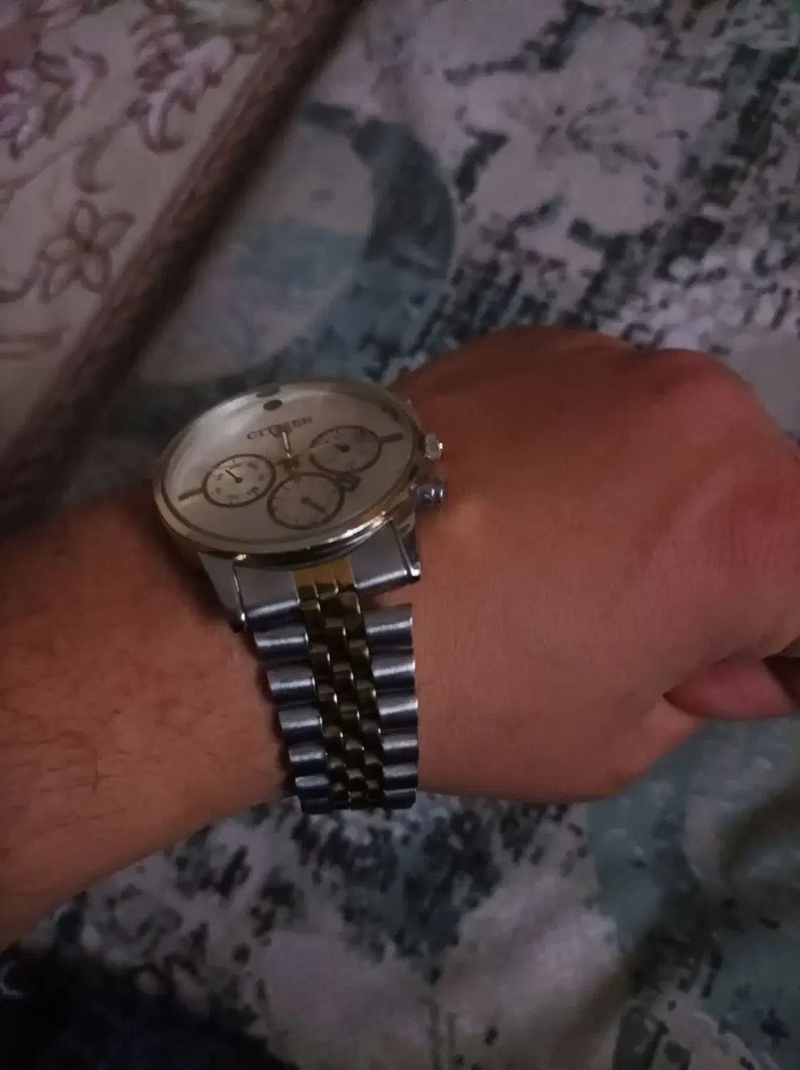 ساعت|ساعت|جلگه ماژان, |دیوار