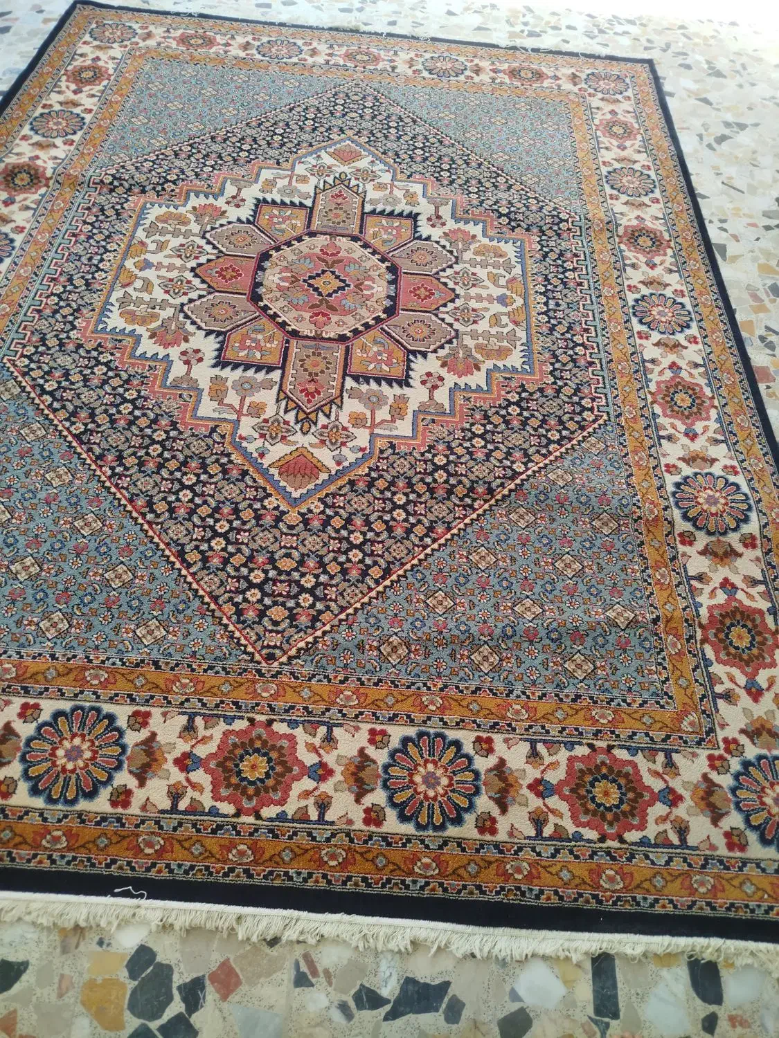 فرش تراکم پایین ستاره کویر یزد 12متری|فرش|اندیمشک, |دیوار