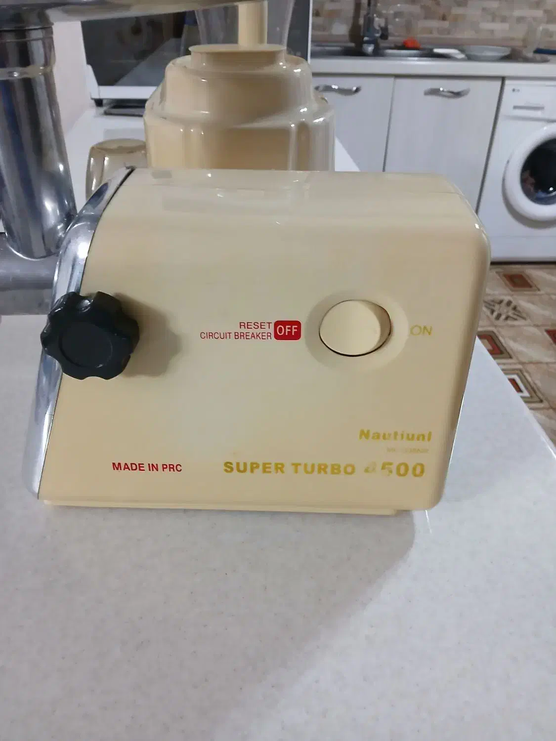 لوازم برقی چرخ گوشت . آبمیوه گیری . آسیاب و مخلوط|سایر لوازم برقی|مشهد, امیریه|دیوار