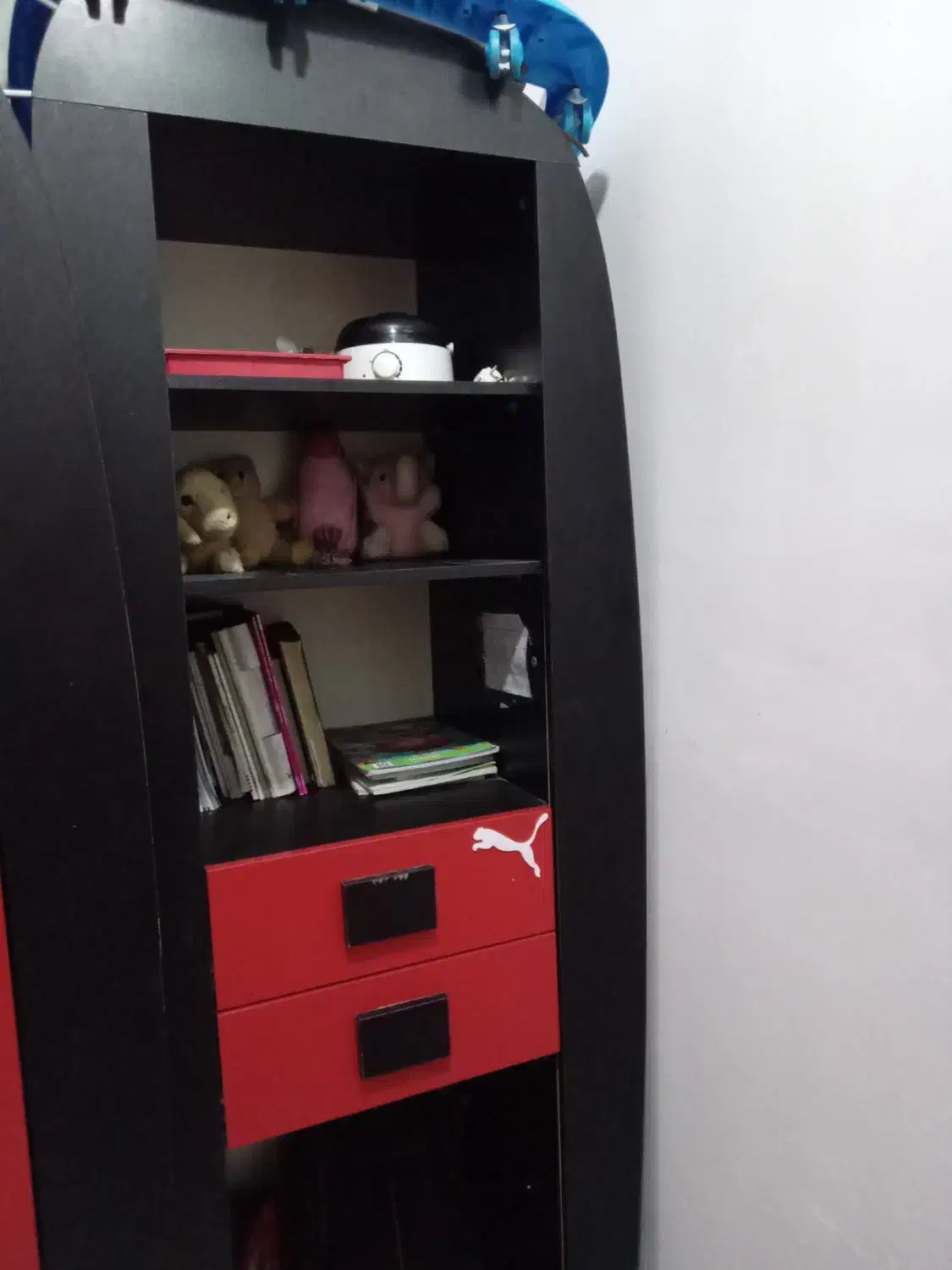 دوعدد تخت خواب یک نفره سرویس کامل|تخت و سرویس خواب|میناب, |دیوار