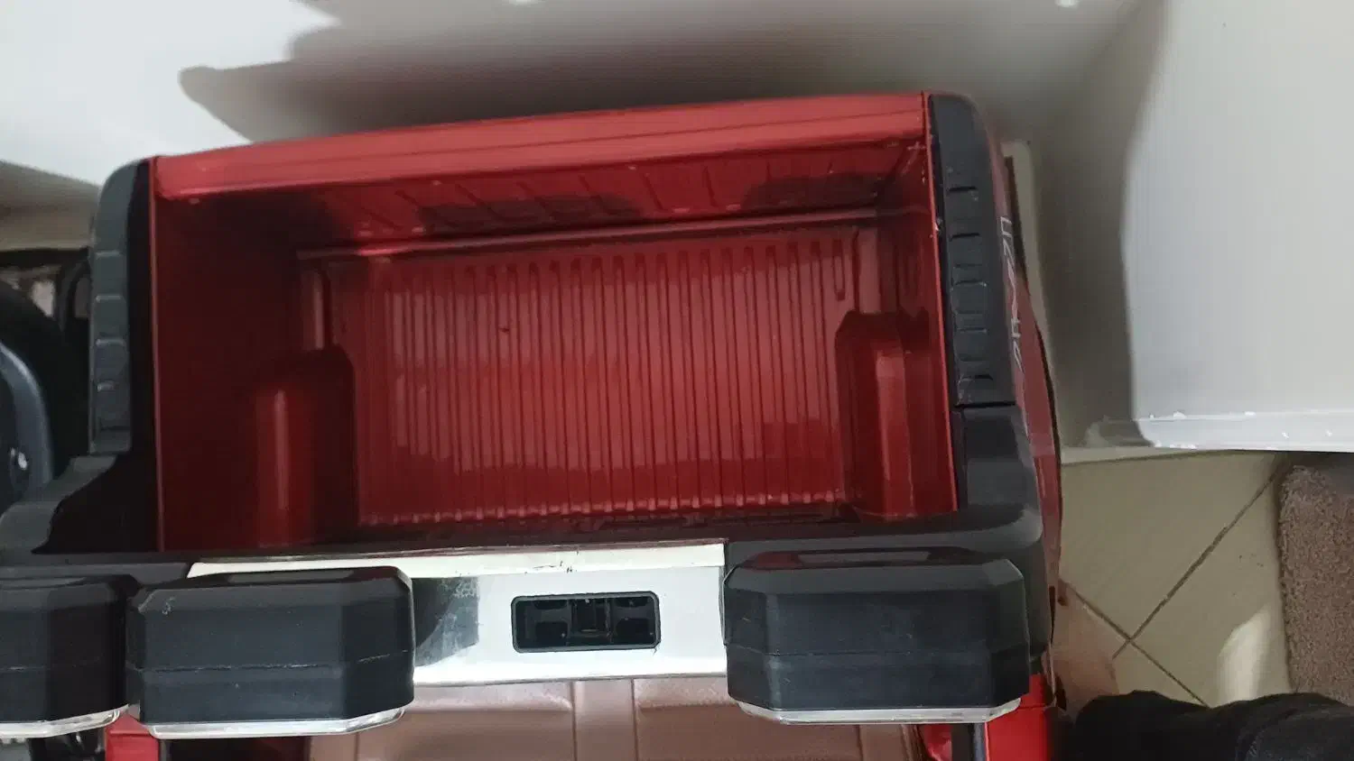 ماشین شارژی رنجروور ۵موتوره|اسباببازی|کرج, میدان میوه و تره بار مرکزی|دیوار