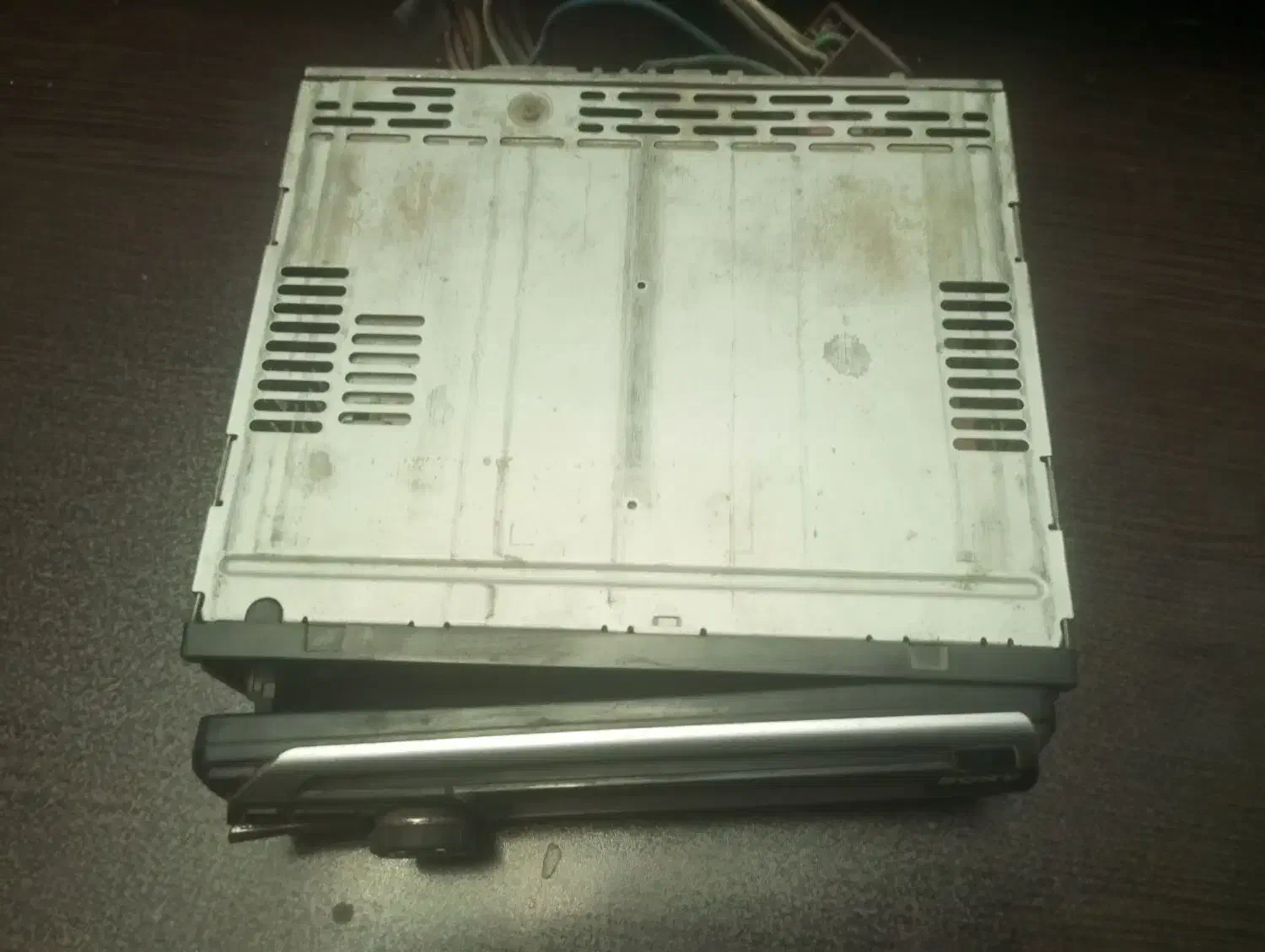 ضبط و لاستیک ۱۴ و چراغ آردی|قطعات یدکی و لوازم جانبی|مشهد, نیروی هوایی|دیوار