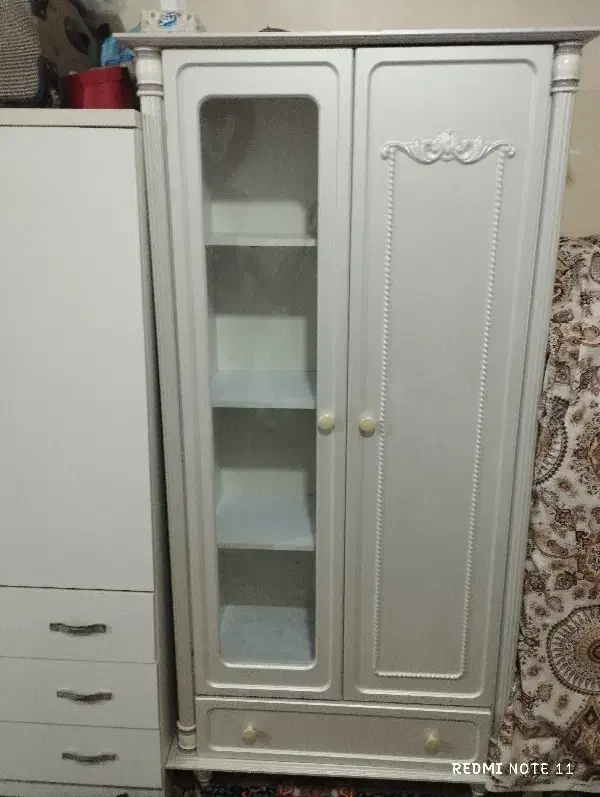 کمددرحدنو|اسباب و اثاث بچه|اقبالیه, |دیوار