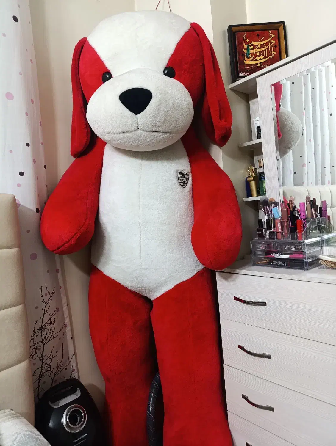 عروسک دو متری|اسباب‌بازی بچه|ری, سیزده آبان|دیوار