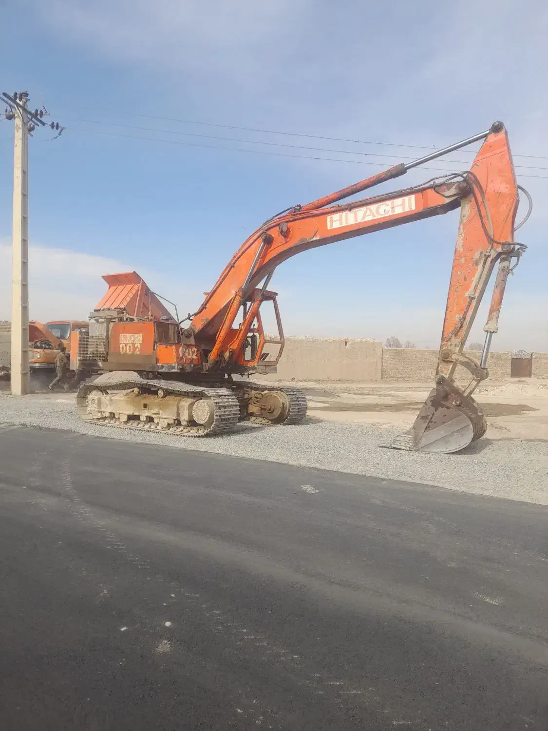 بیل هیتاچی ۲۰۰|خودرو سنگین|تهران, باشگاه نفت|دیوار