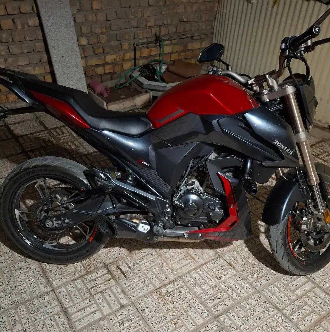 زونتس z2مدل ۴۰۲|موتورسیکلت|خمینی‌شهر, |دیوار