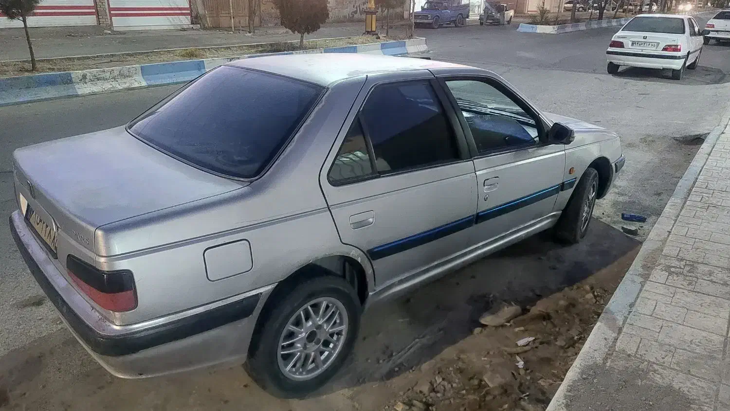 پارس۸۴|خودرو سواری و وانت|رفسنجان, |دیوار