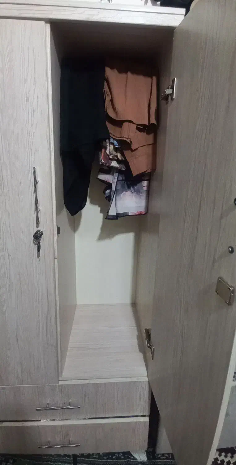 کمد و دراور. میز تلویزیون،کتابخانه|جاکفشی، کمد، دراور|زنجان, |دیوار