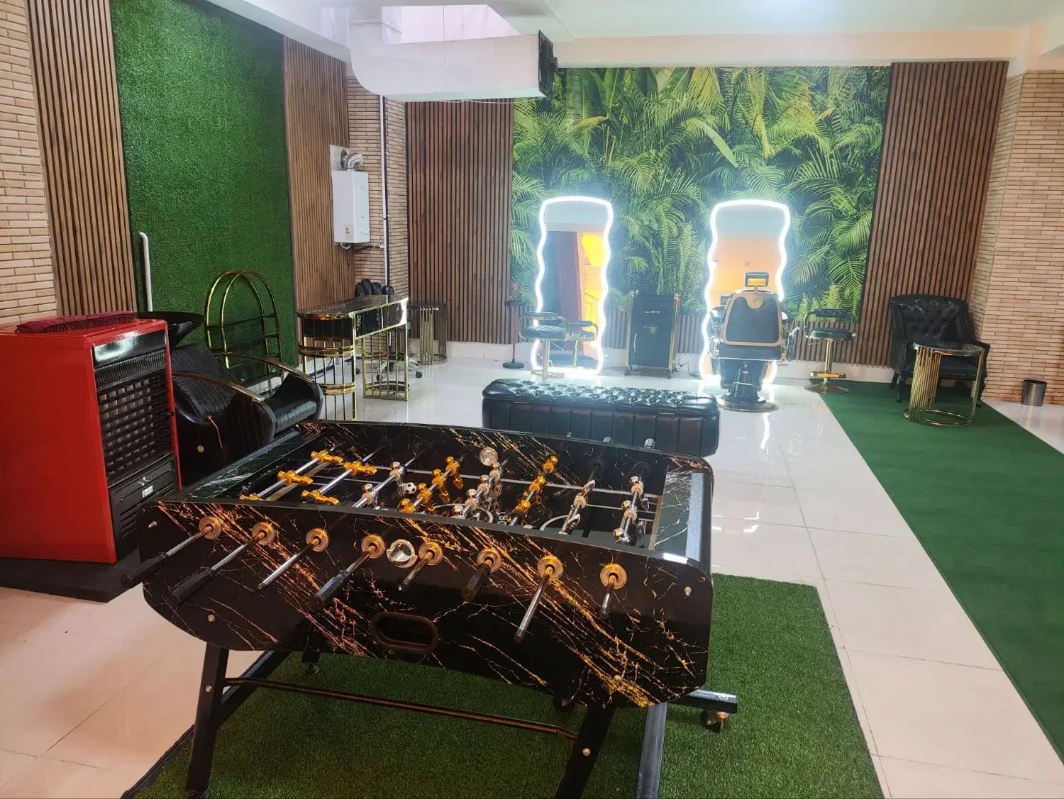 سالن آرایشگاه|استخدام درمانی، زیبایی، بهداشتی|بجنورد, |دیوار