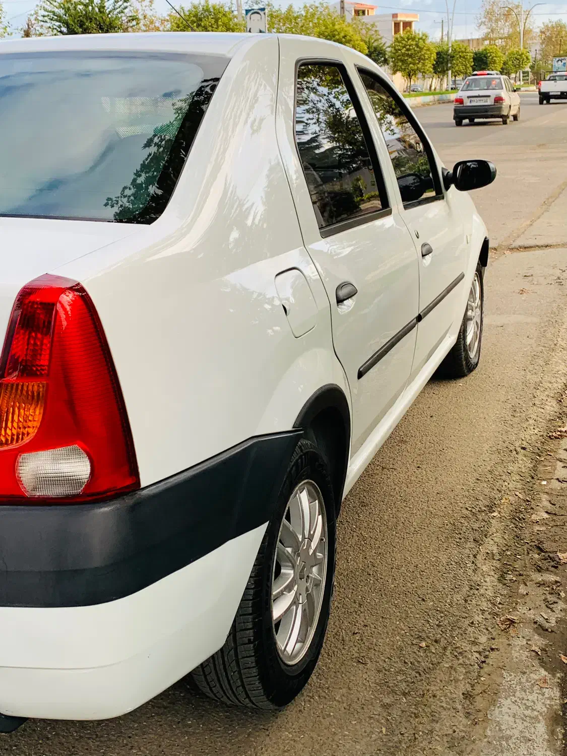 النودمدل۹۶ کم کار|خودرو سواری و وانت|رشت, پل تالشان|دیوار