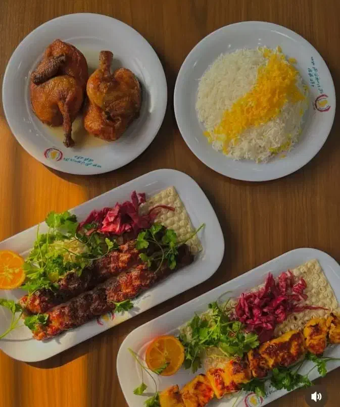 غذای بیرون بر اکبر جوجه . جوجه کباب . چلو کوبیده|خدمات پذیرایی، مراسم|چالوس, |دیوار