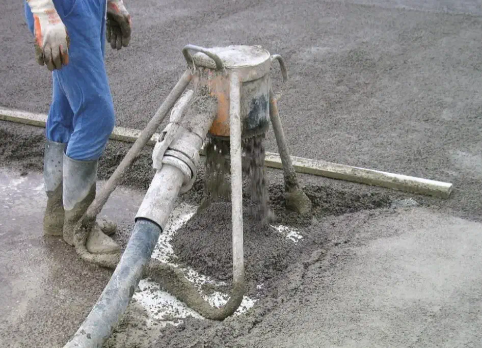 کف سازی   اسکرید   جایگزین    فوم بتن|خدمات پیشه و مهارت|کرمانشاه, |دیوار