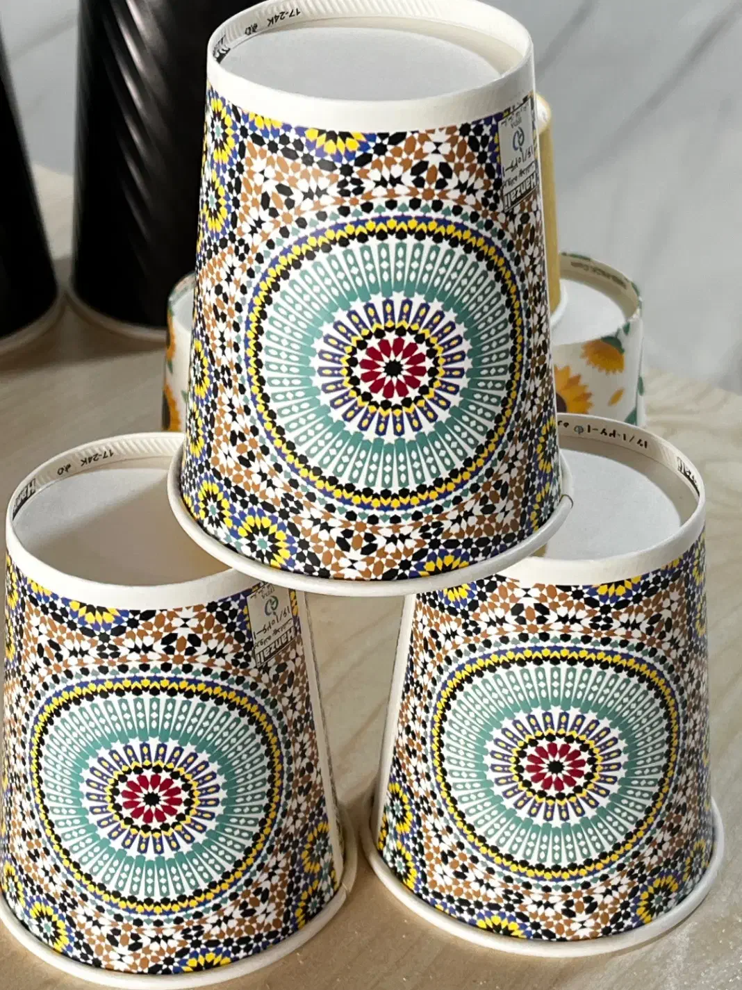 تولیدی لیوان کاغذی آس|ظروف نگهدارنده، پلاستیکی، یک‌بارمصرف|تبریز, |دیوار