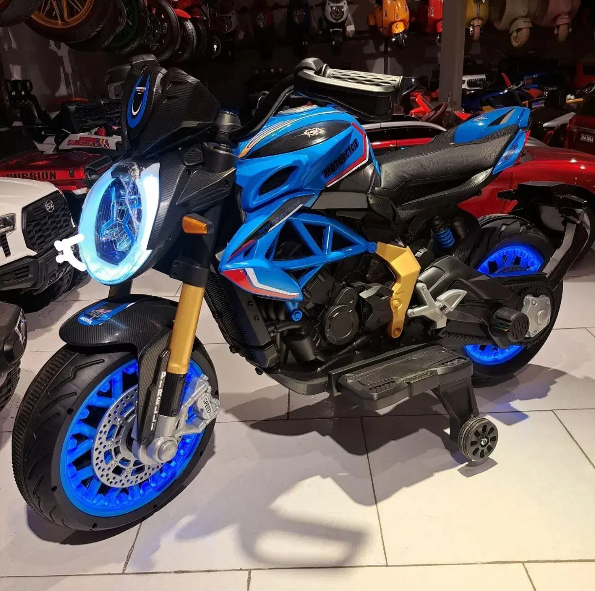 موتور،ماشین شارژی،تنوع بالا،اقساطی با چک بدون سود|اسباب‌بازی بچه|تاکستان, |دیوار