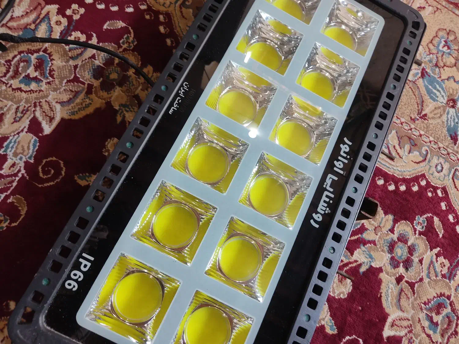 پرژکتور 600 وات|تلویزیون و پروژکتور|بندر کنگان, |دیوار