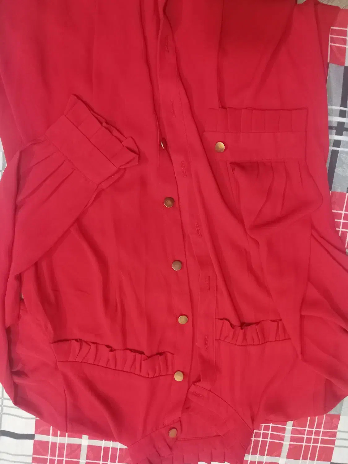 تعدادی شومیز نونو|لباس|اراک, |دیوار