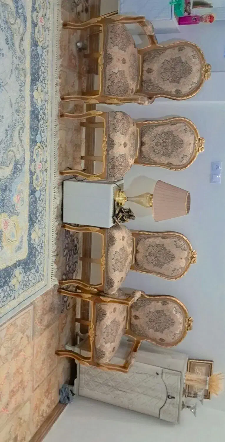 مبلمان سلطنتی 9نفره|مبلمان خانگی و میز عسلی|بروجرد, |دیوار