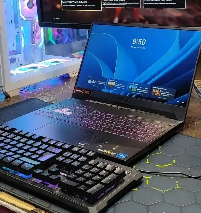 tuf gaming|رایانه همراه|اصفهان, باغ زرشک|دیوار