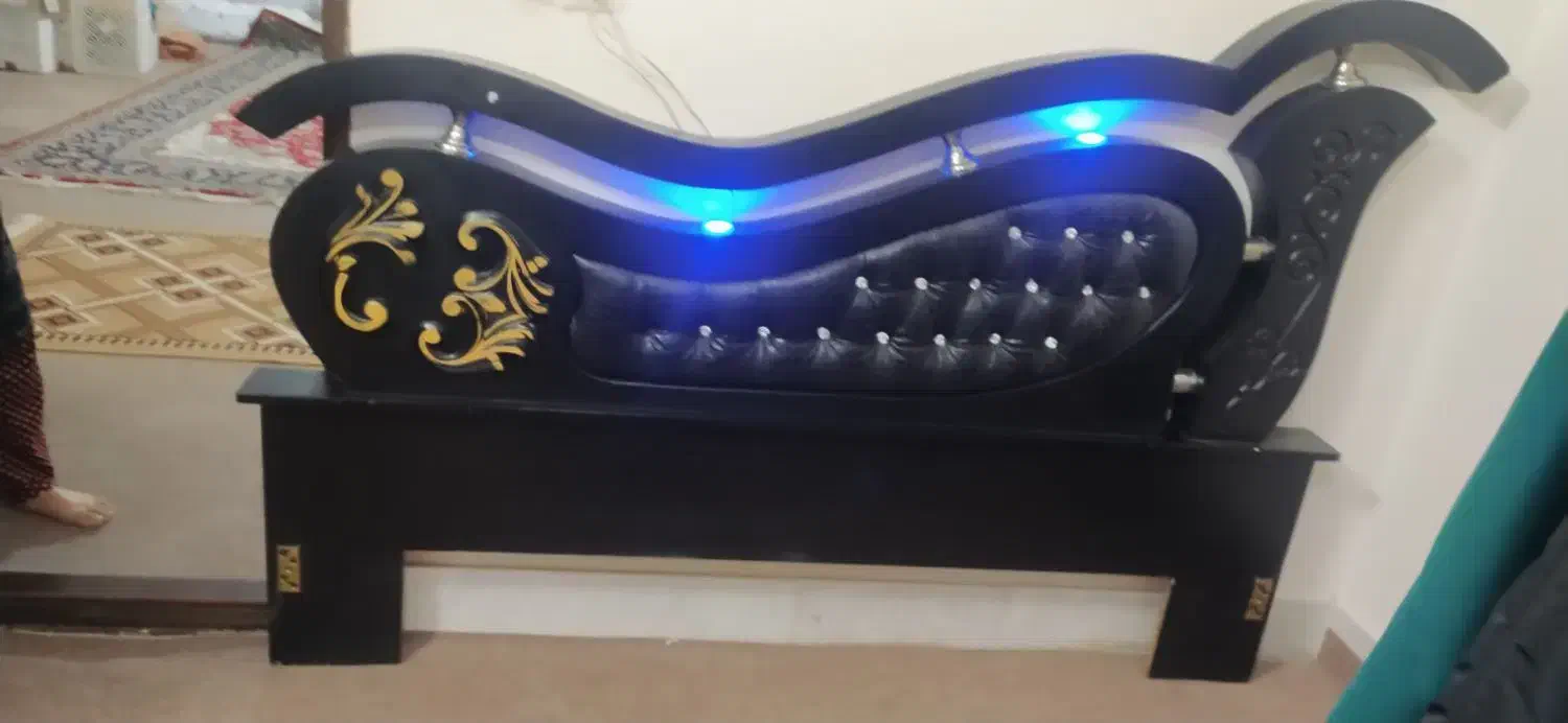 تخت|تخت و سرویس خواب|قوچان, |دیوار