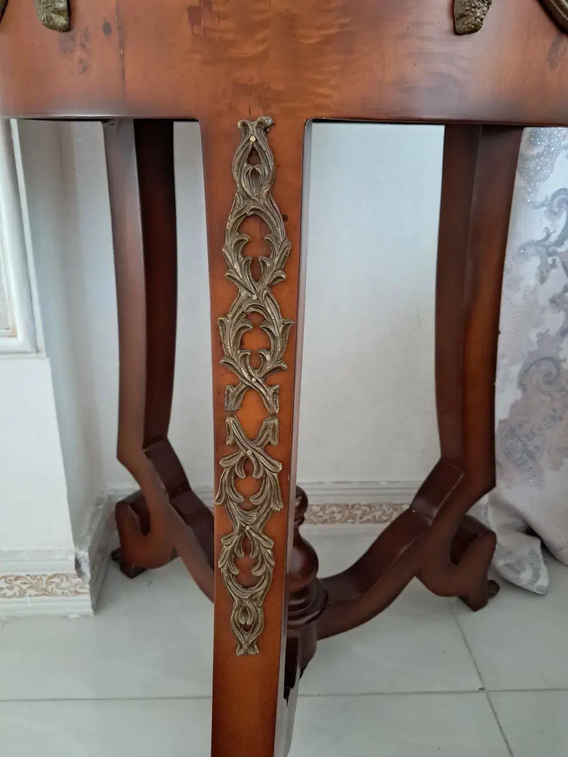 میز چوب راش|مبلمان خانگی و میز عسلی|اردبیل, |دیوار