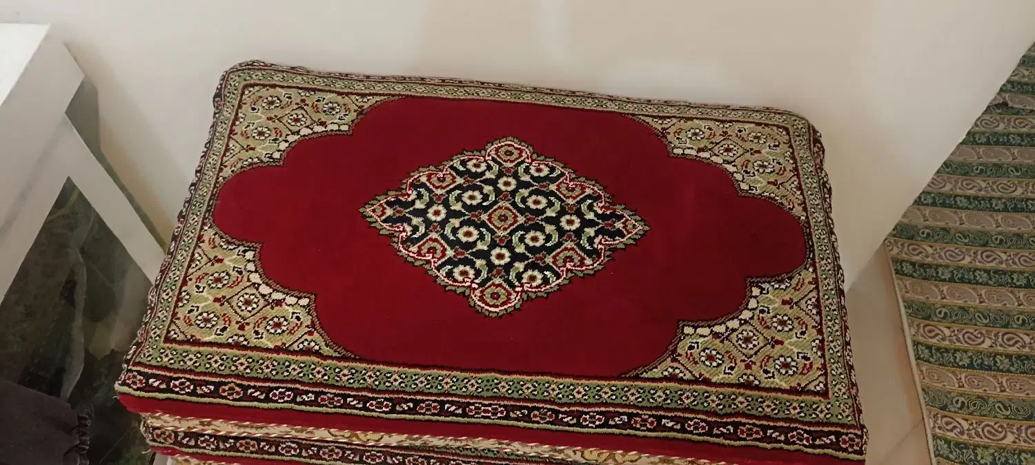 پشتی|پشتی|سنندج, |دیوار