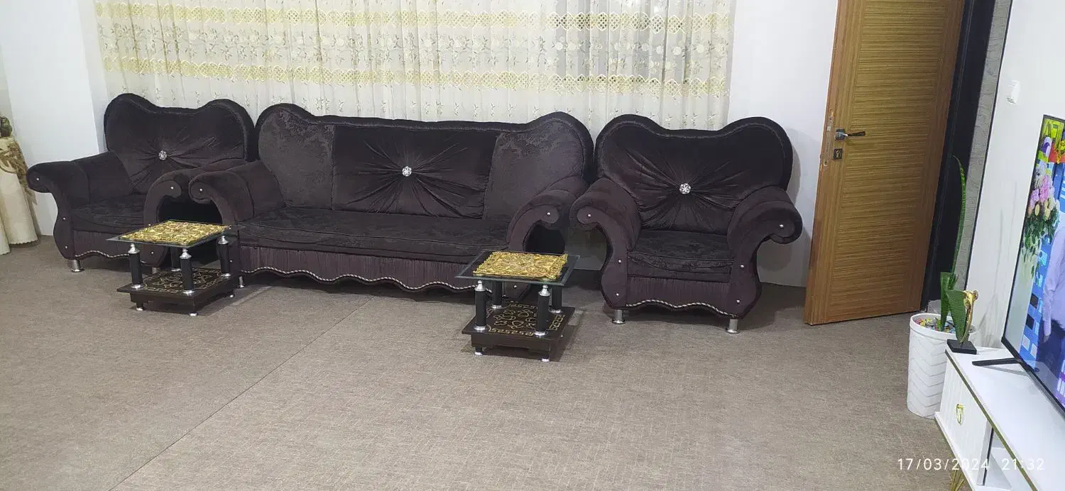 مبل راحتی با جلو مبلی|مبلمان خانگی و میز عسلی|جلفا, |دیوار