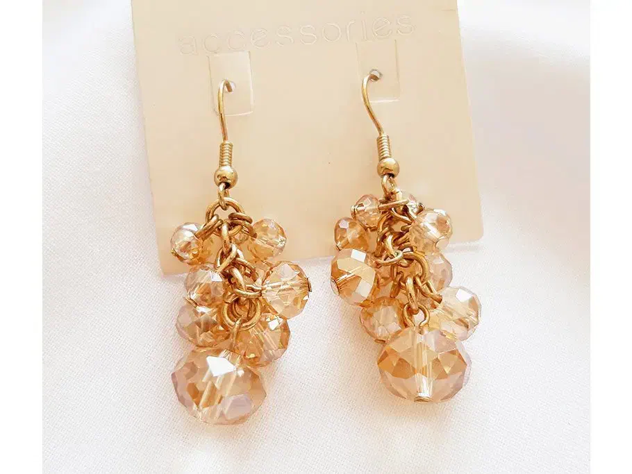 گوشواره آویز کوتاه کریستالی مدل عسلی|بدلیجات|زاهدان, |دیوار