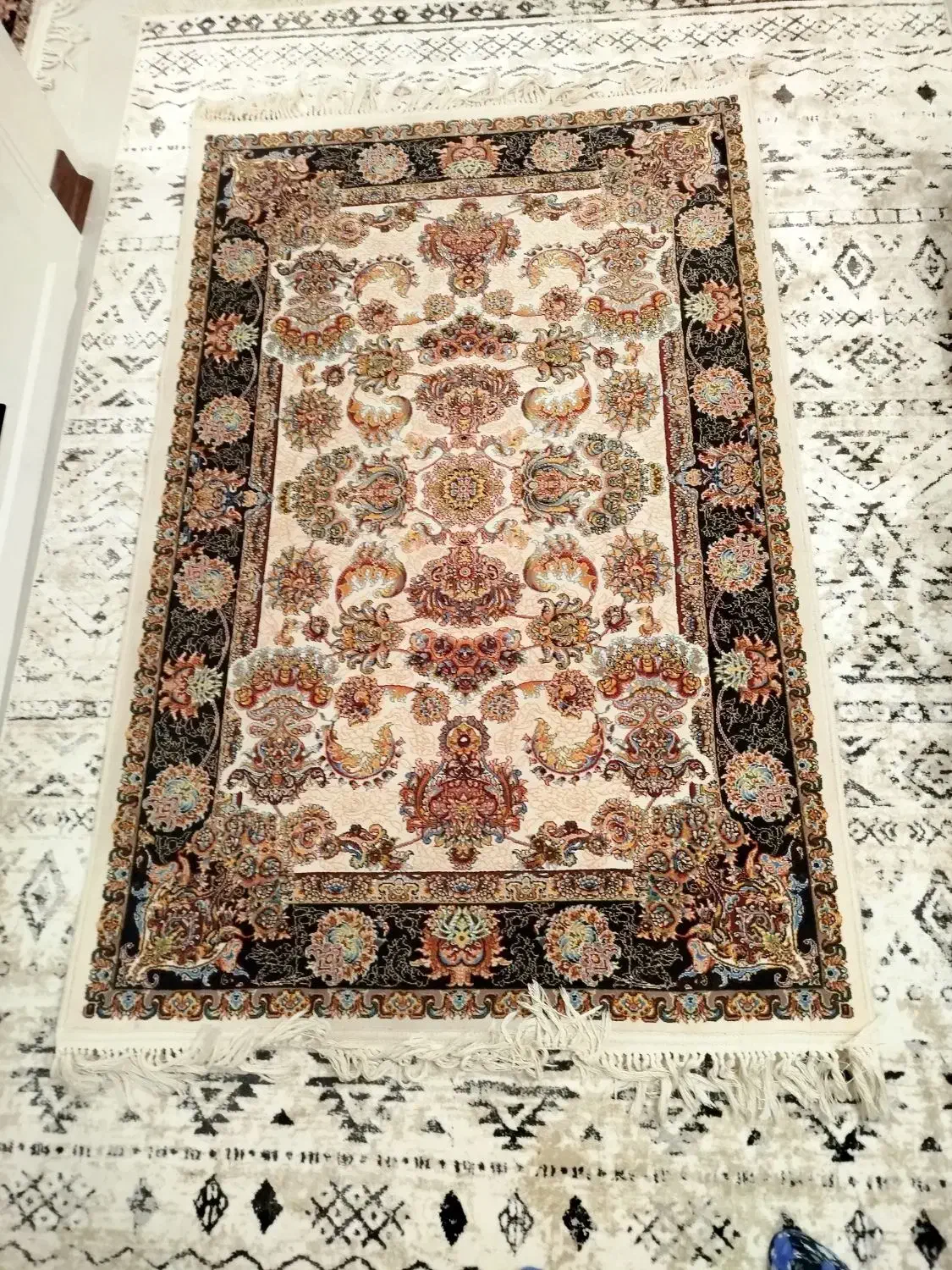 قالیچه|فرش|مشهد, هفت تیر (نه دره)|دیوار