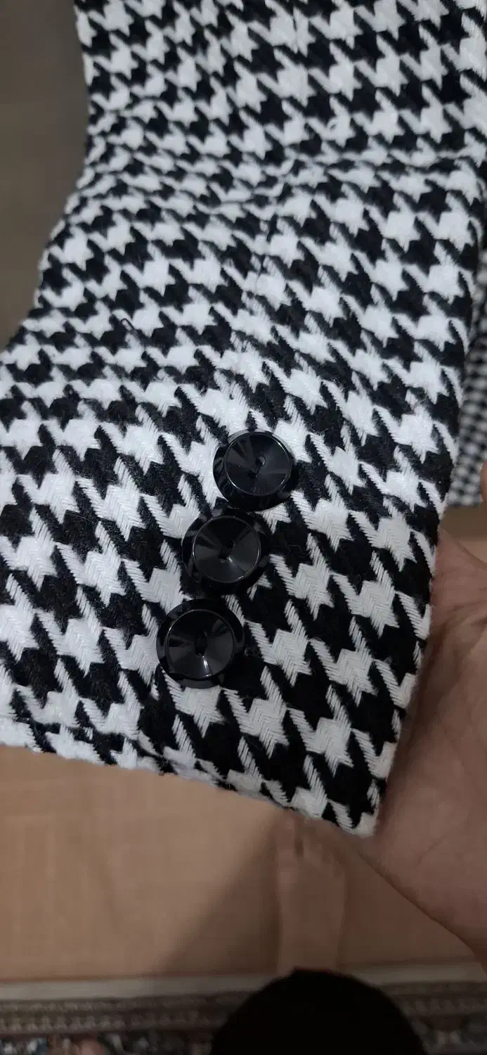 پالتو لطفا ورق بزنید در کامیاران|لباس|سنندج, |دیوار