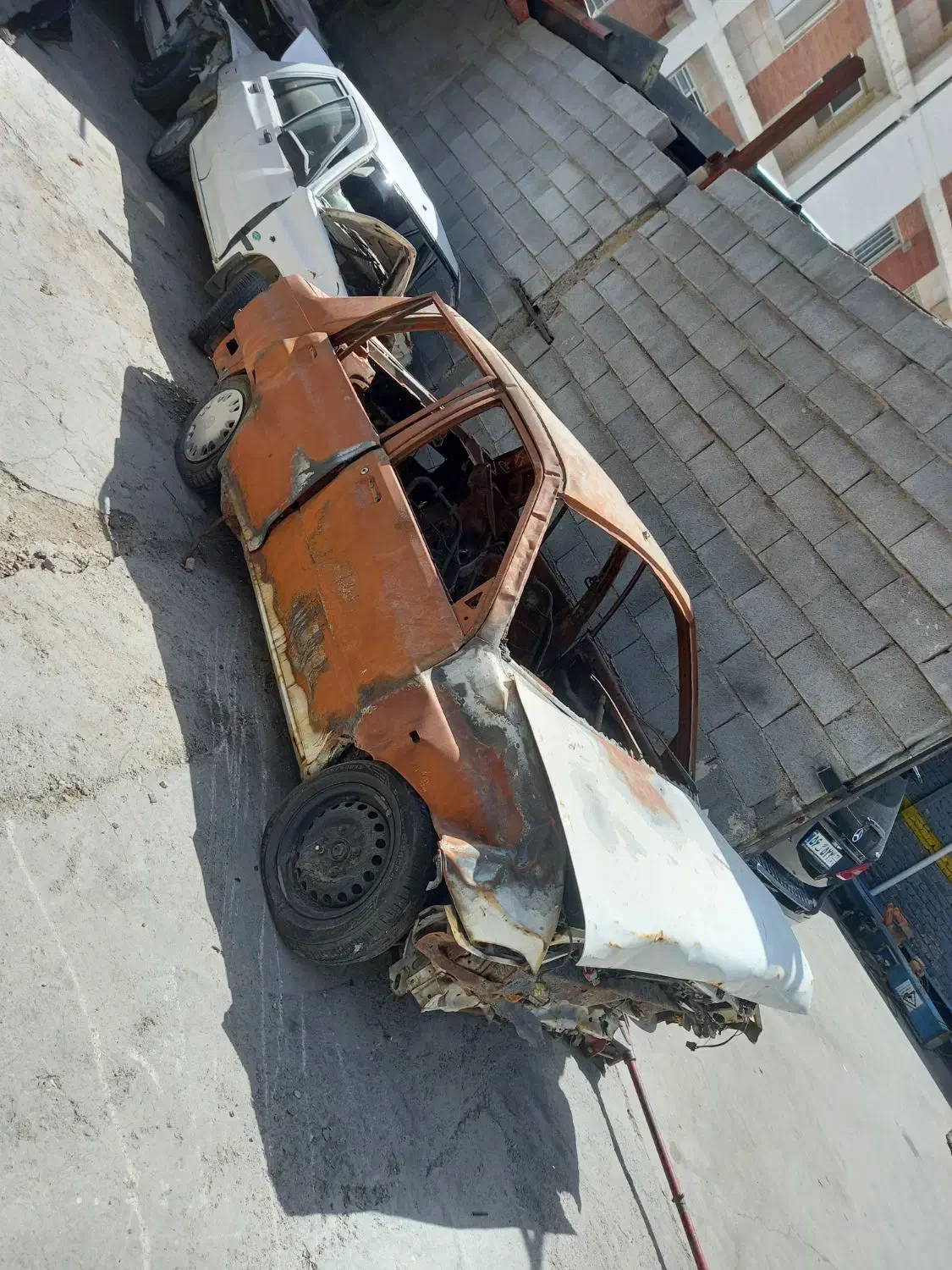 پراید مدل ۹۵ تصادفی|خودرو سواری و وانت|شیراز, سجادیه|دیوار