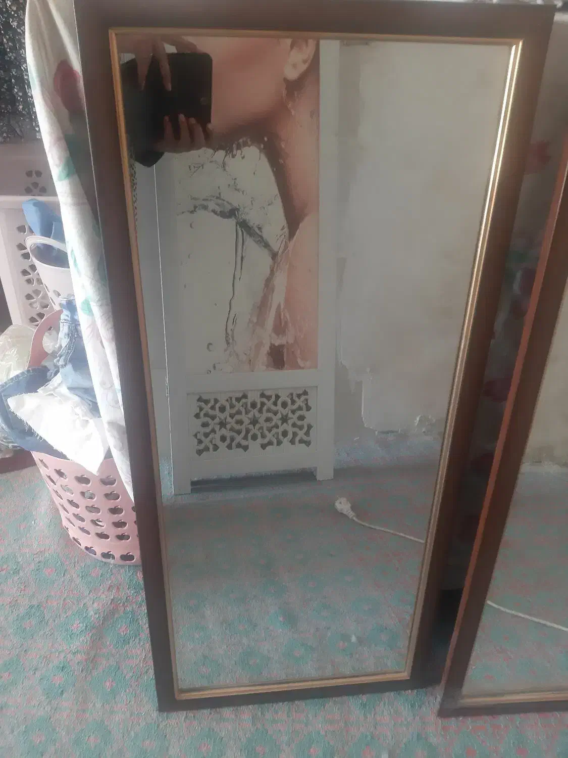 اینه|آینه|اهواز, کوی منابع طبیعی|دیوار