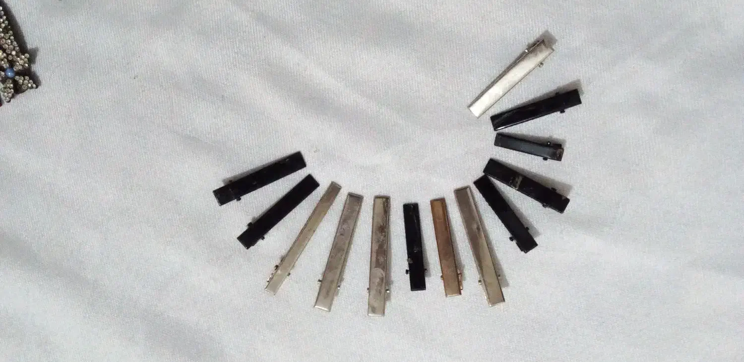 دستبند گیره و..|زیورآلات و اکسسوری|رشت, رودباری|دیوار